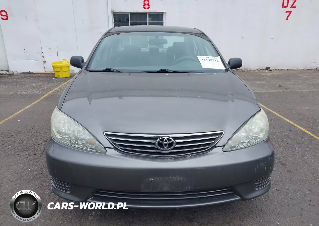 2005 Toyota Camry Std VIN:4T1BE32K95U941002 - 13