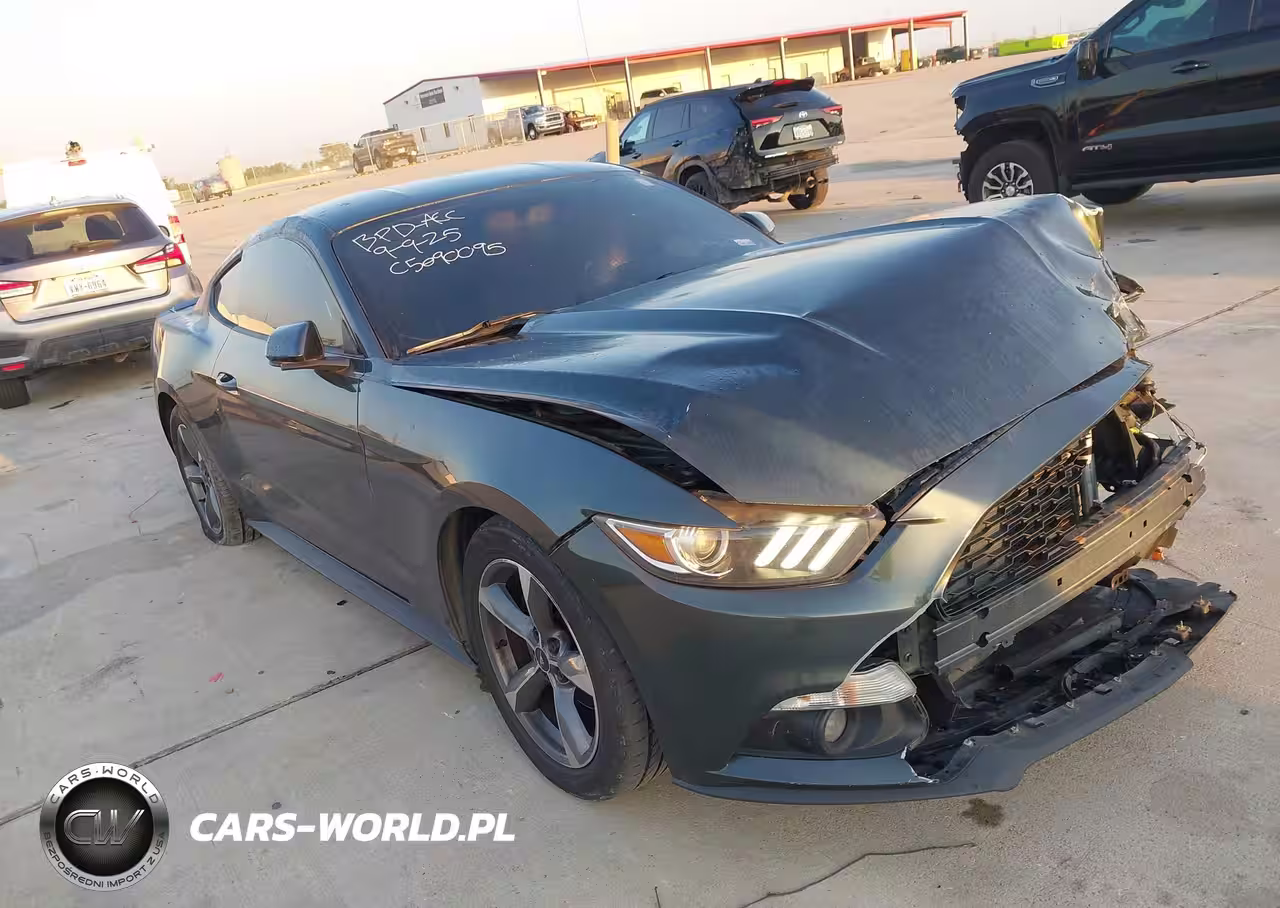 2016 Ford Mustang V6