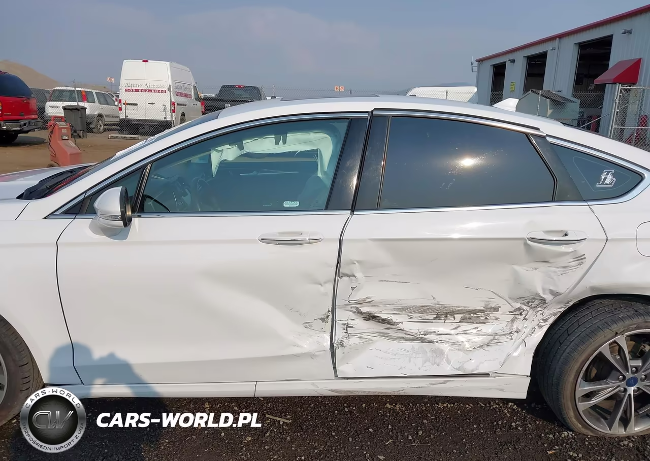 2019 Ford Fusion Titanium VIN:3FA6P0D91KR241606 - 14