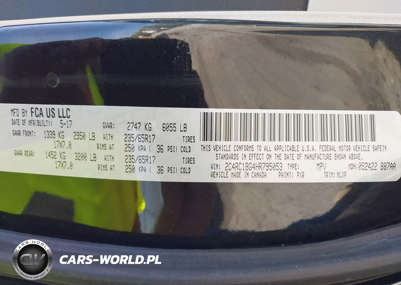 2017 Chrysler Pacifica Touring-L VIN:2C4RC1BG4HR795053 - 9