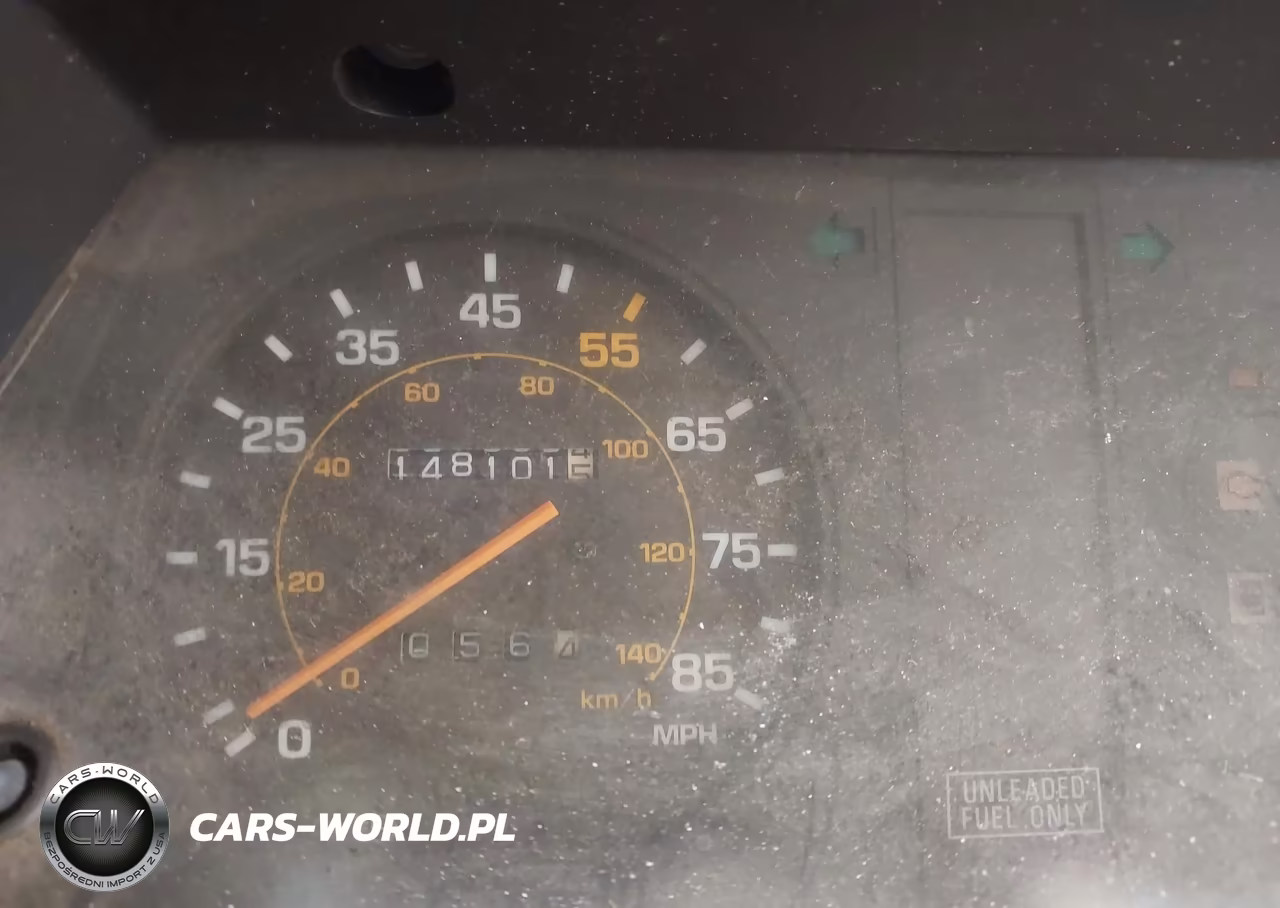 1984 Toyota Van Wagon Deluxe VIN:JT3YR22V9E5036166 - 7