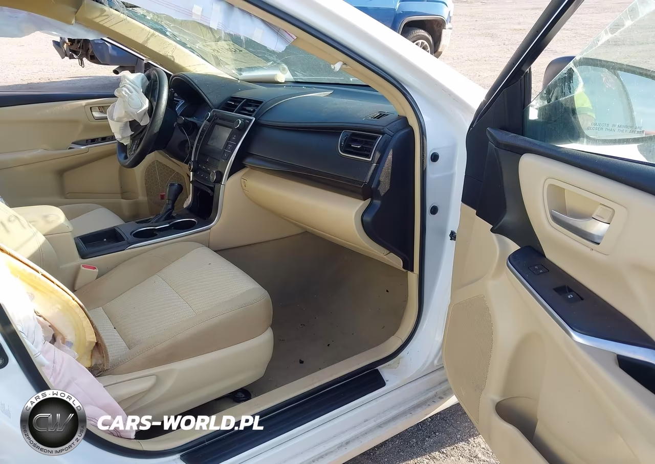 2015 Toyota Camry Le VIN:4T1BF1FK1FU097342 - 5