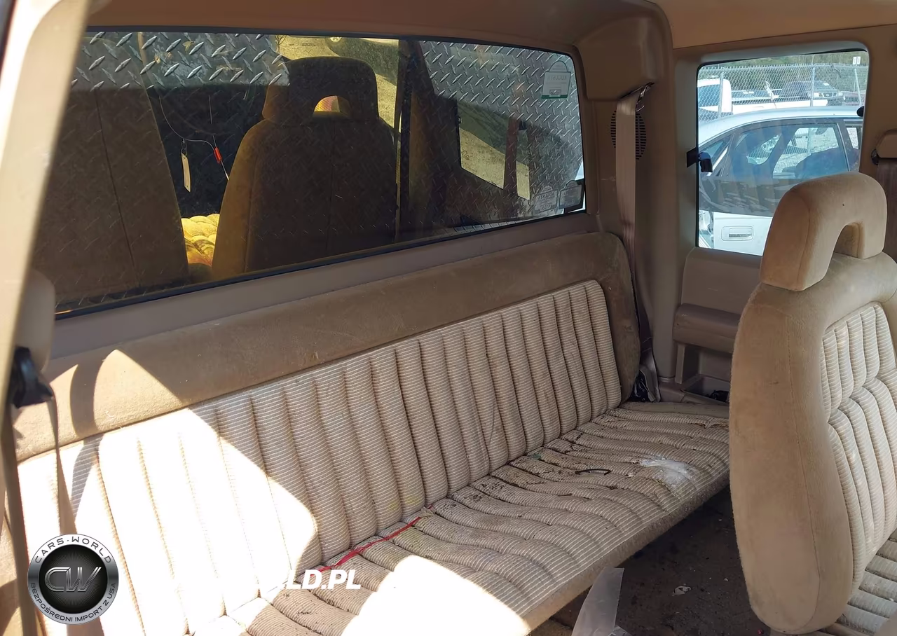 1994 Chevrolet Gmt-400 C1500 VIN:2GCEC19K5R1192444 - 8