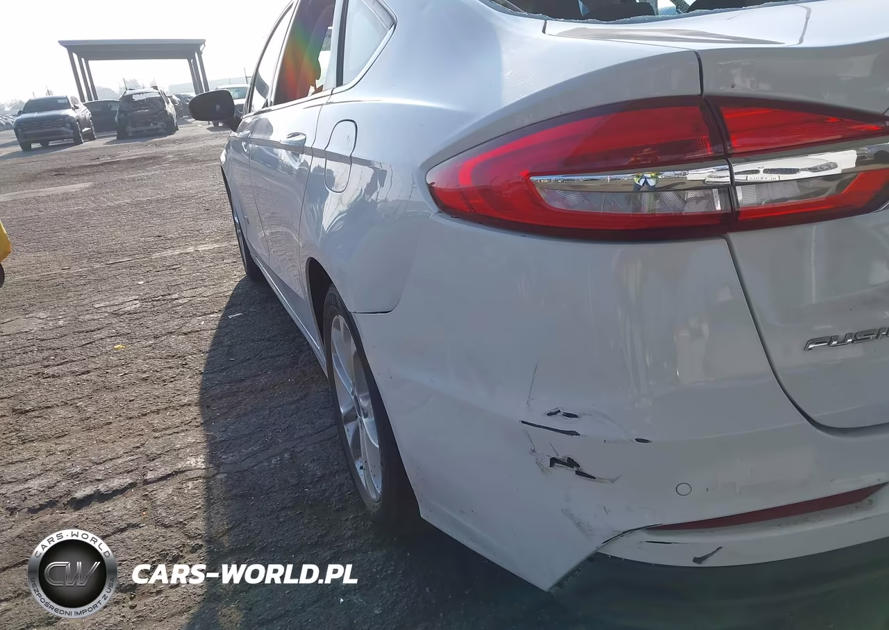 2019 Ford Fusion Hybrid Se VIN:3FA6P0LU7KR220751 - 19