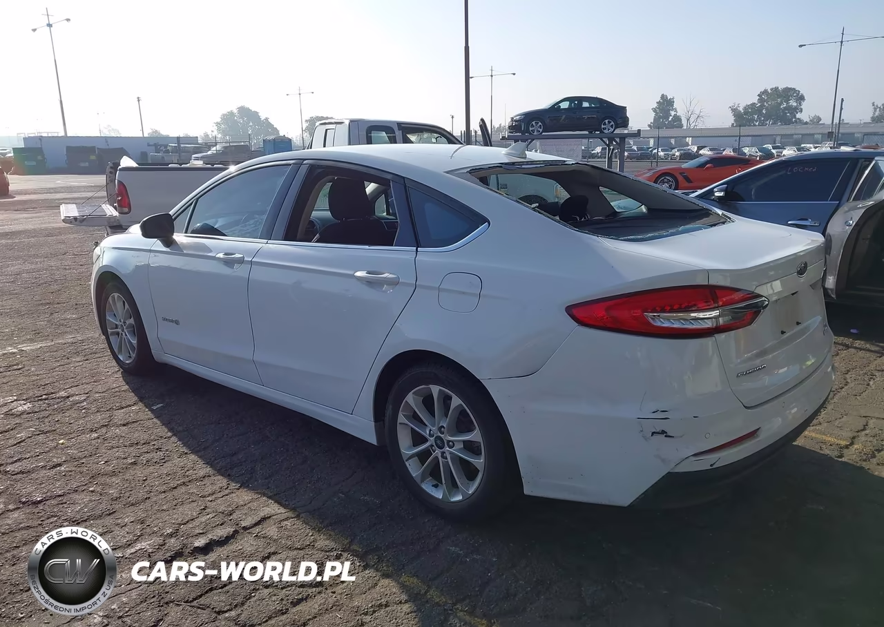2019 Ford Fusion Hybrid Se VIN:3FA6P0LU7KR220751 - 3