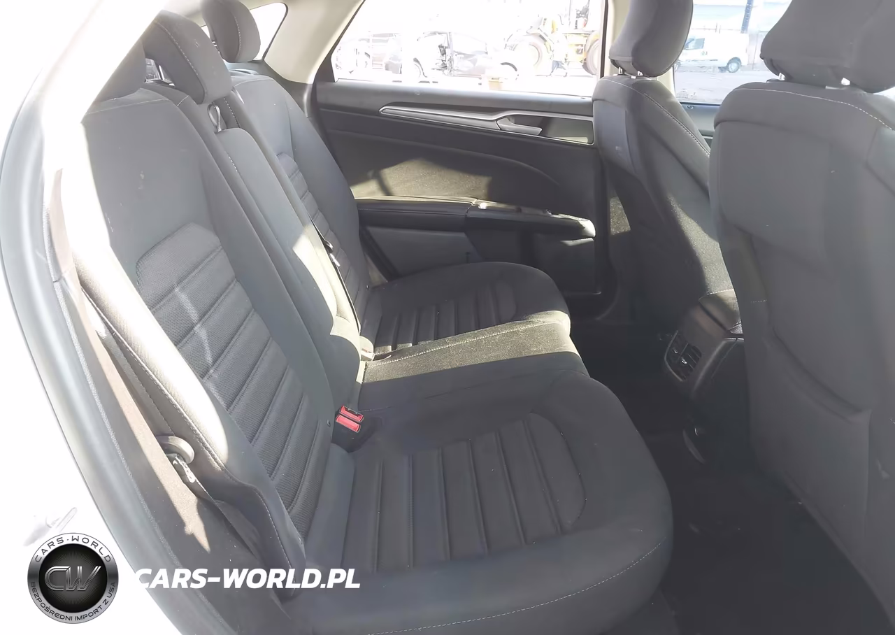 2019 Ford Fusion Hybrid Se VIN:3FA6P0LU7KR220751 - 8