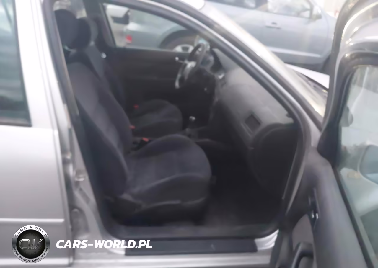 1999 Volkswagen Jetta Gls VIN:3VWSA29M1XM037988 - 5