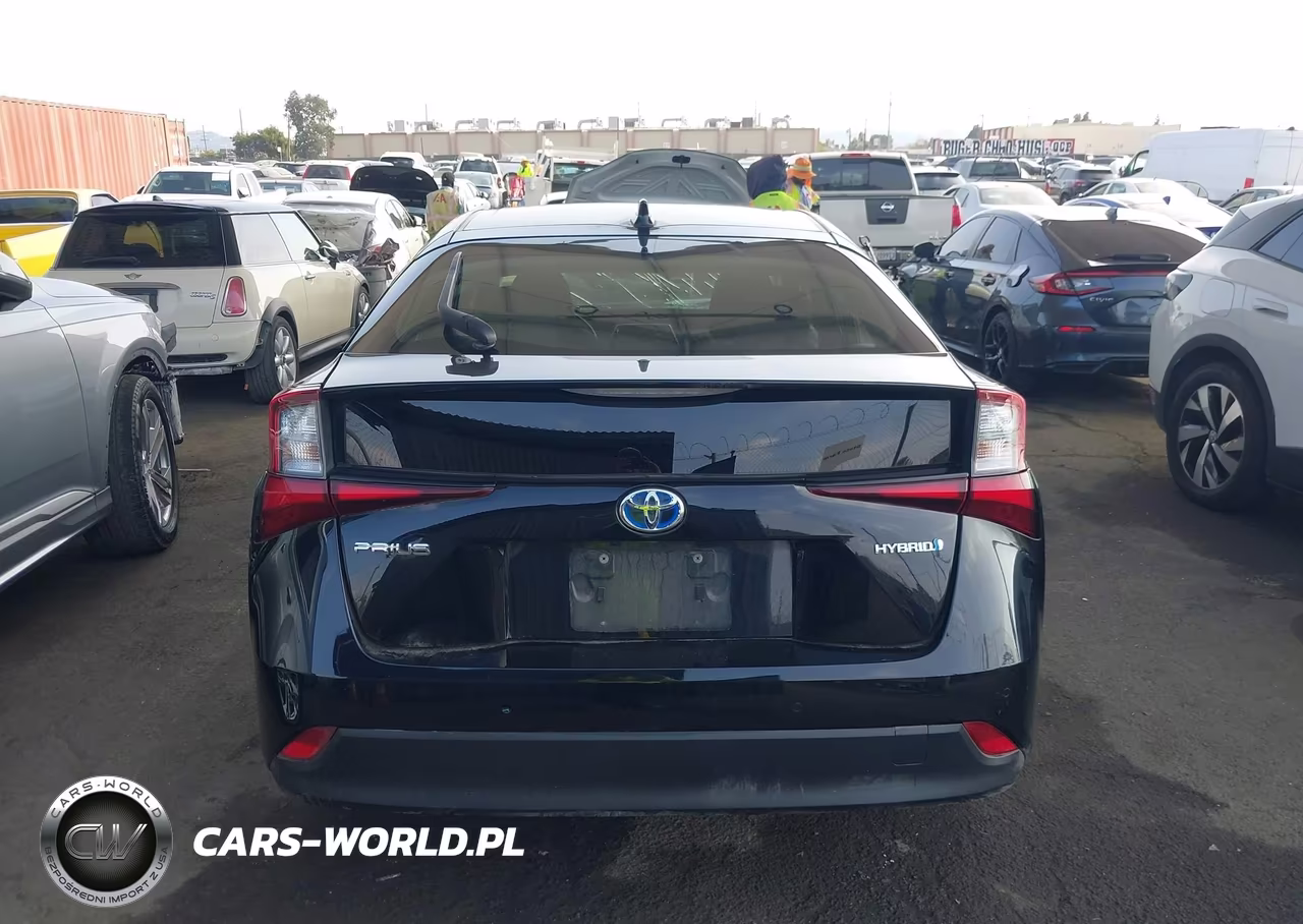 2021 Toyota Prius Le VIN:JTDKAMFU6M3143241 - 16