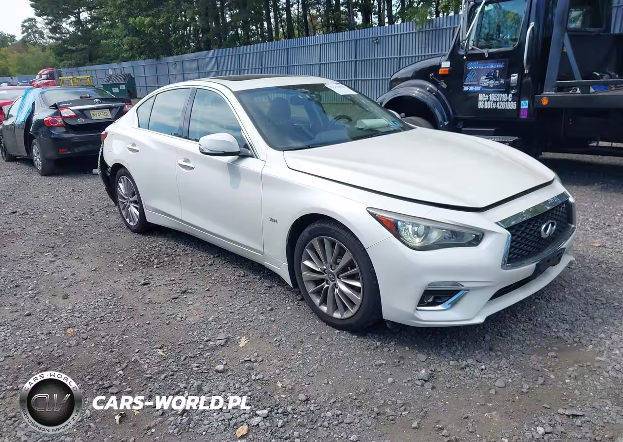 2018 Infiniti Q50 3.0T Luxe