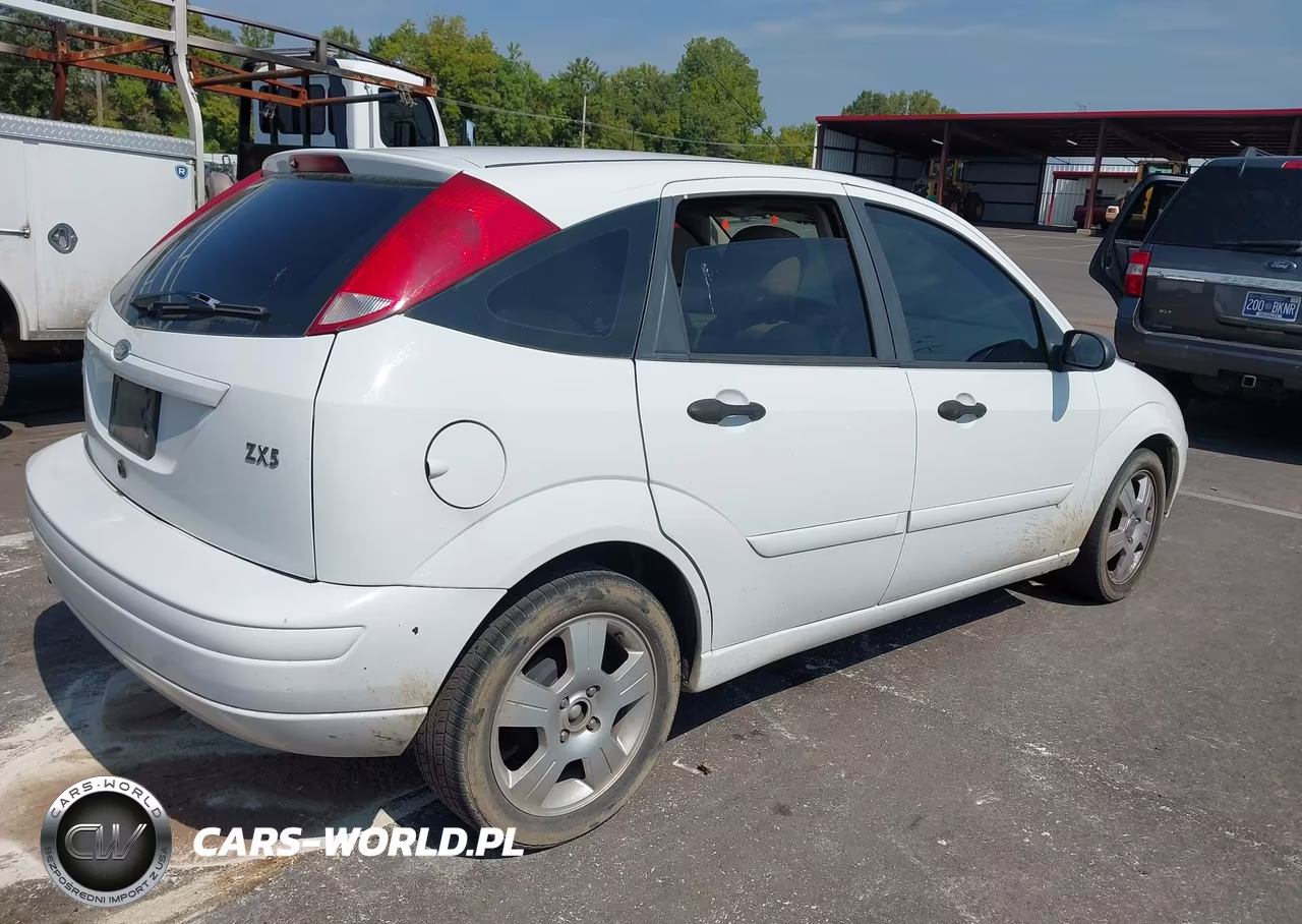 2003 Ford Focus Zx5 VIN:3FAHP37343R102752 - 4