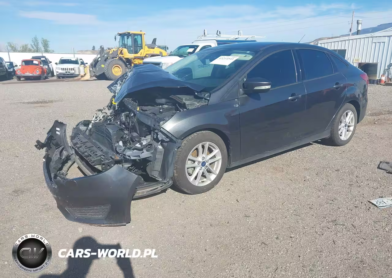 2017 Ford Focus Se VIN:1FADP3F2XHL277178 - 2