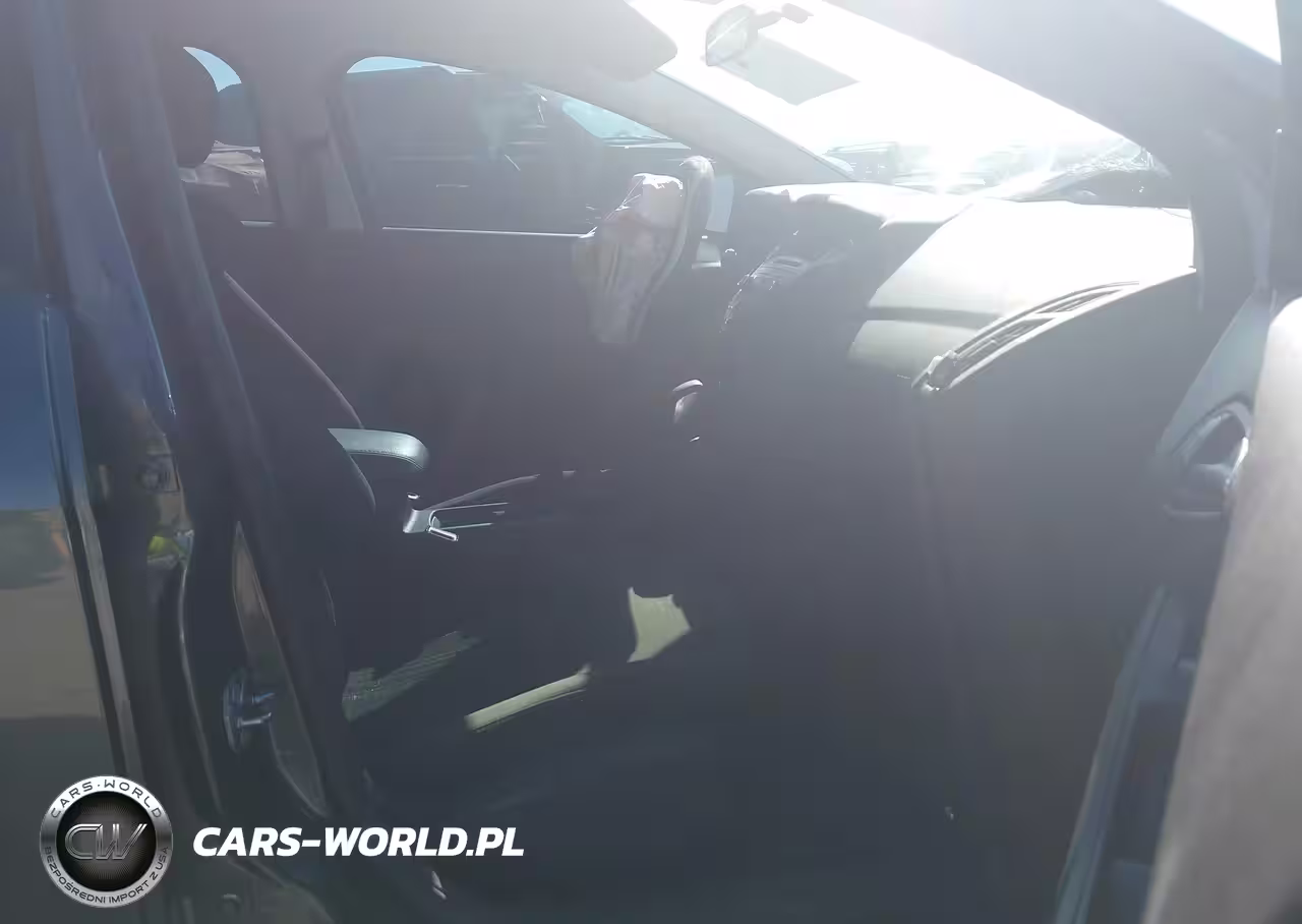 2017 Ford Focus Se VIN:1FADP3F2XHL277178 - 5