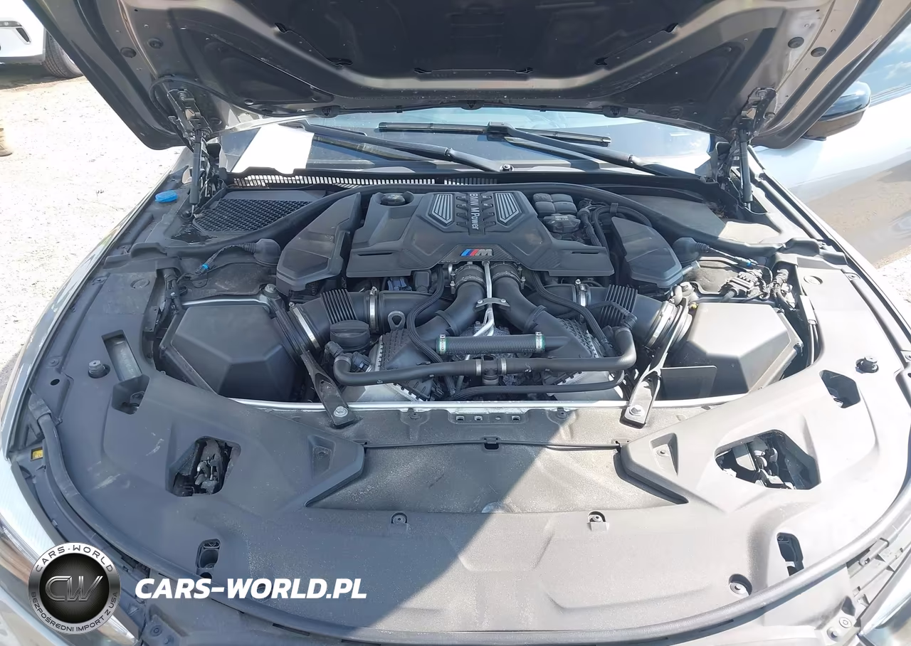2022 BMW M8 Competition VIN:WBSAE0C01NCH36044 - 10