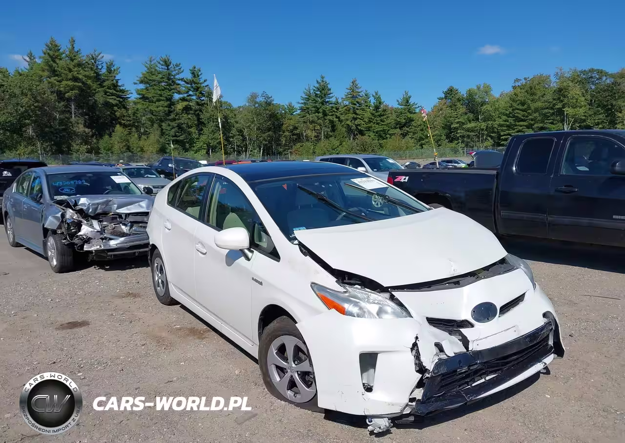2013 Toyota Prius Three