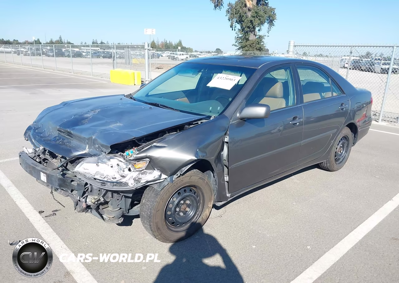 2005 Toyota Camry Le VIN:4T1BE30K25U519656 - 2