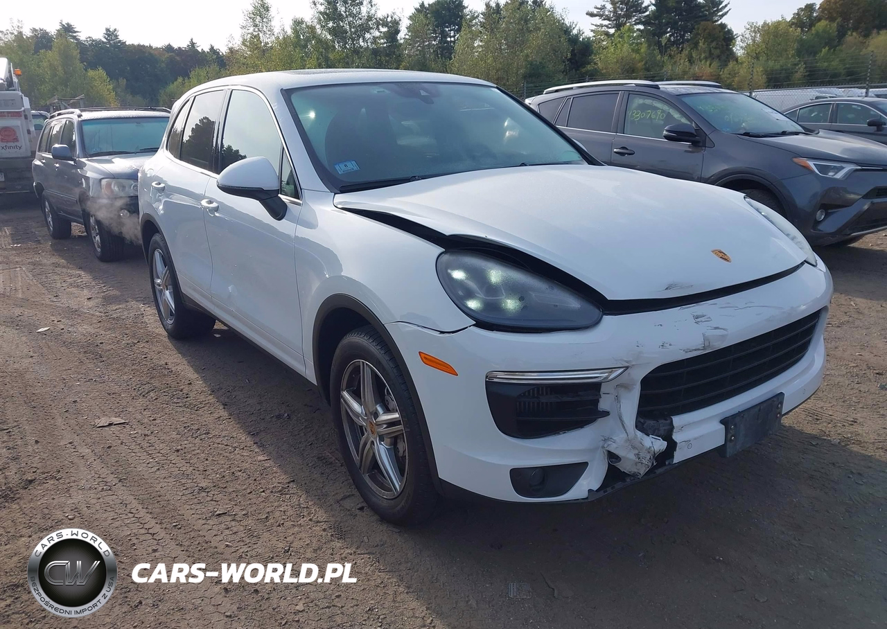 2016 Porsche Cayenne S