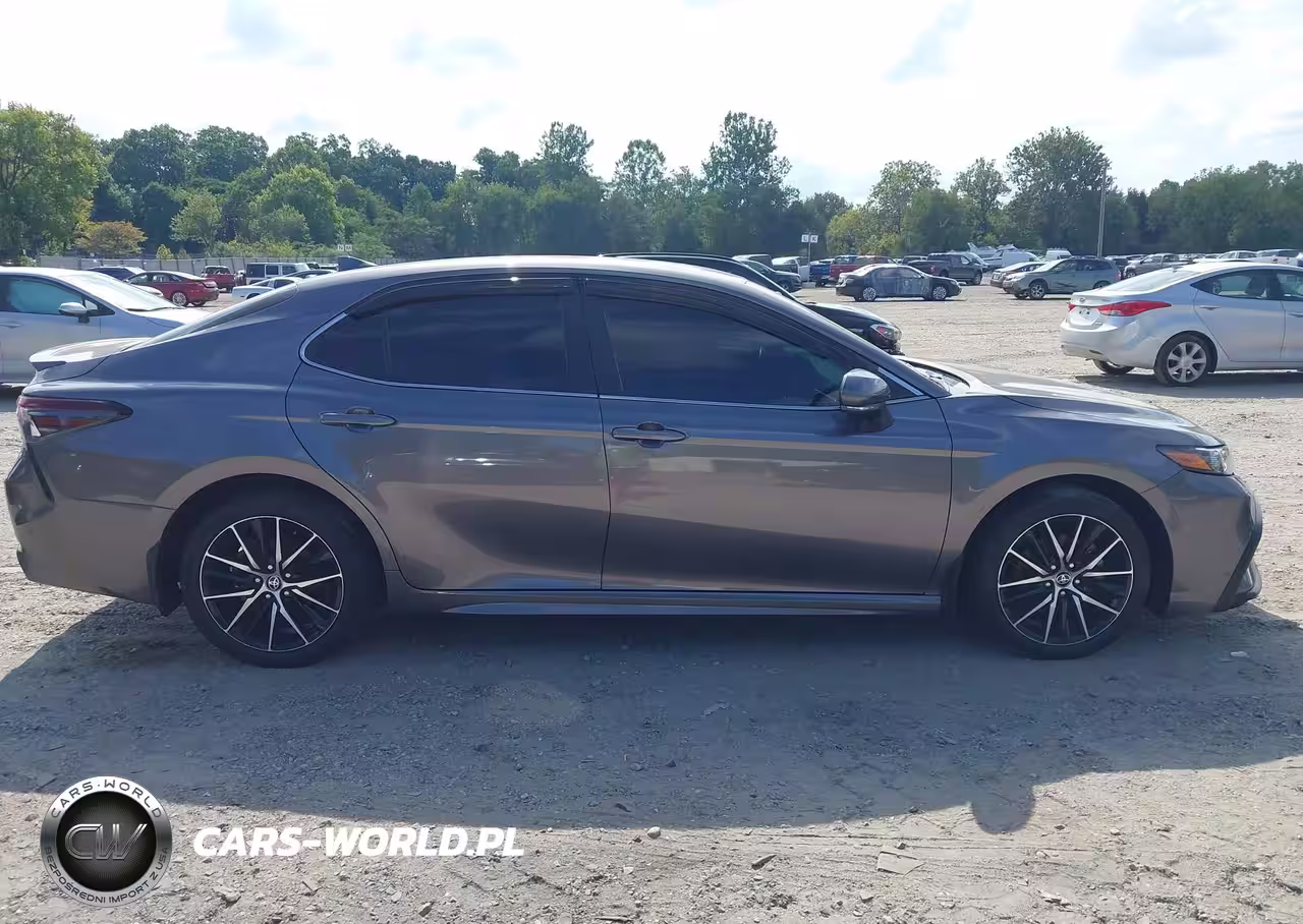 2024 Toyota Camry Se VIN:4T1G11BKXRU112984 - 13