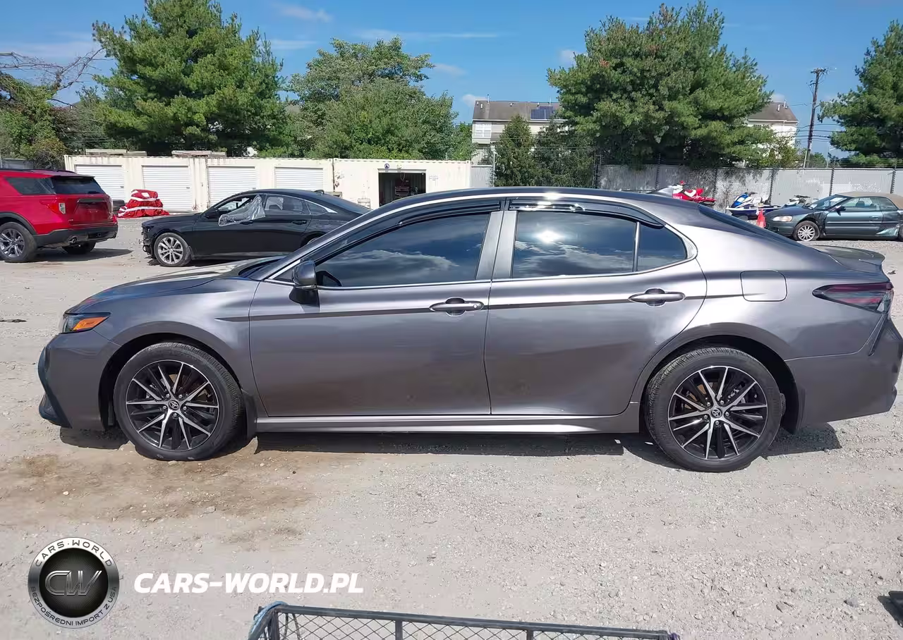 2024 Toyota Camry Se VIN:4T1G11BKXRU112984 - 14