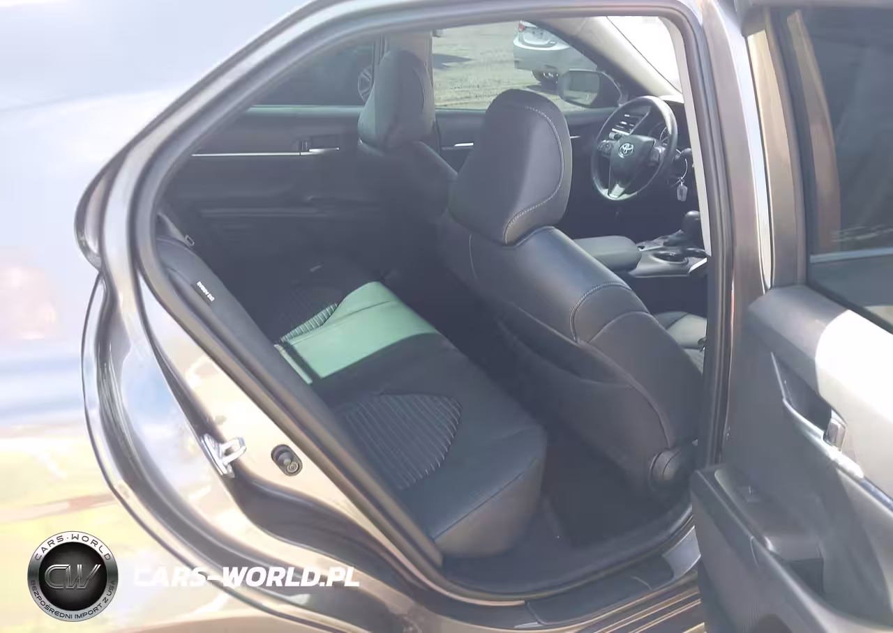 2024 Toyota Camry Se VIN:4T1G11BKXRU112984 - 8