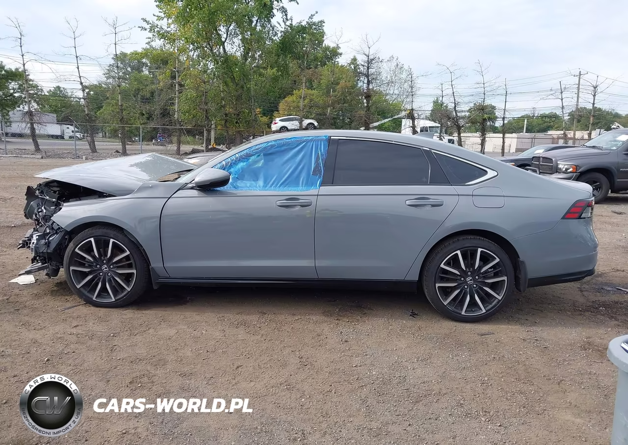 2024 Honda Accord Hybrid Touring VIN:1HGCY2F85RA059830 - 14