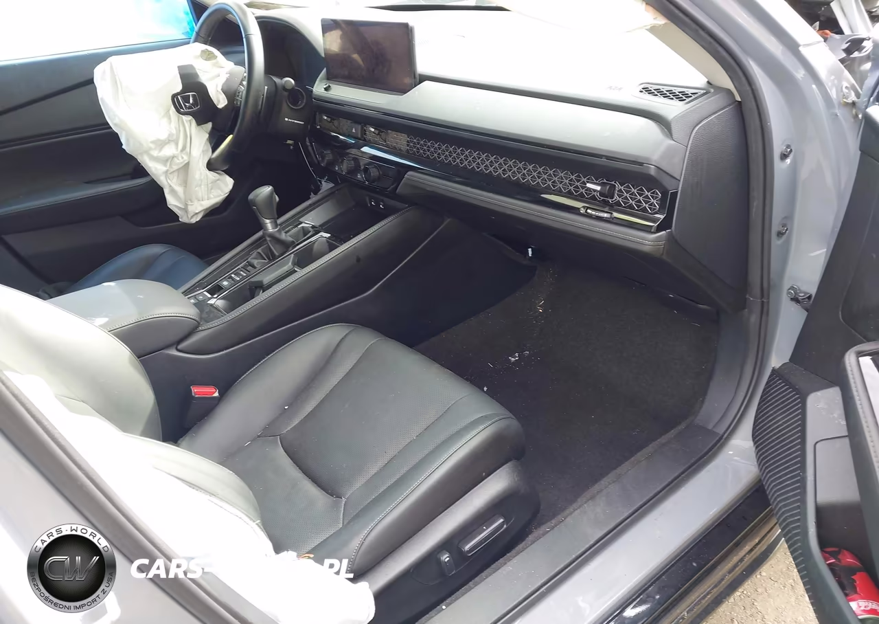 2024 Honda Accord Hybrid Touring VIN:1HGCY2F85RA059830 - 5