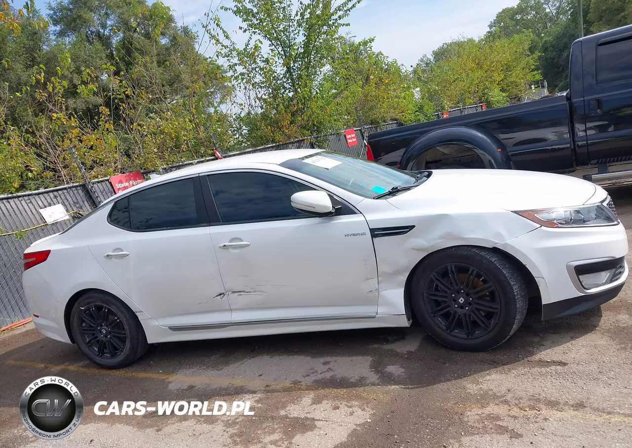 2013 Kia Optima Hybrid Lx VIN:KNAGM4ADXD5045271 - 13