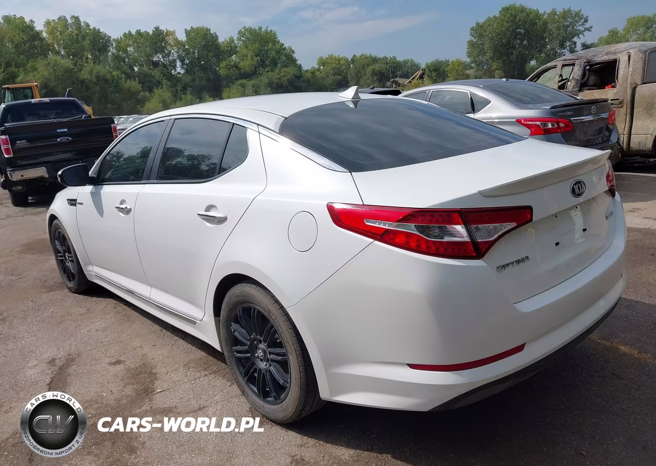 2013 Kia Optima Hybrid Lx VIN:KNAGM4ADXD5045271 - 3