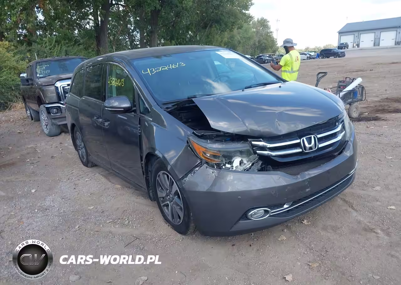 2014 Honda Odyssey Touring-Touring Elite