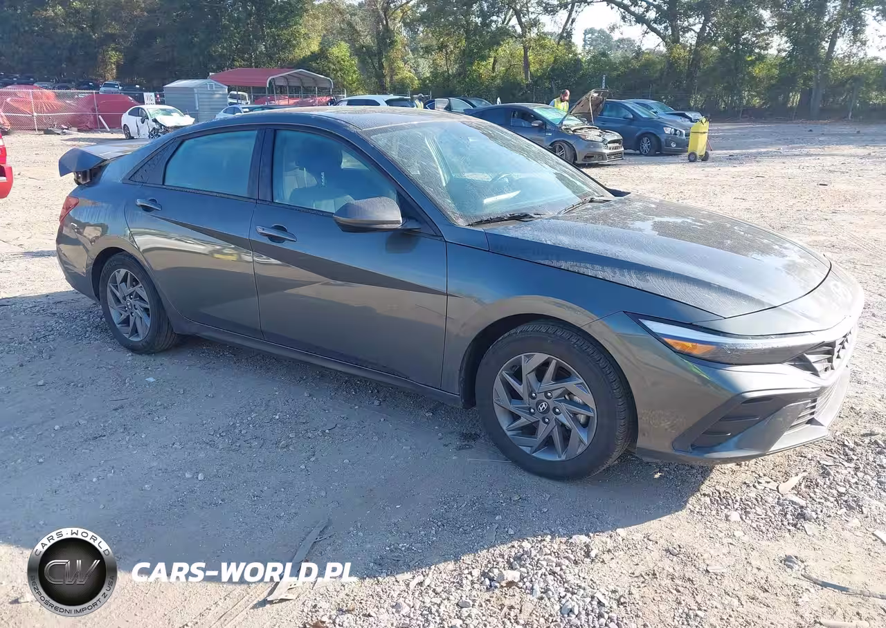 2024 Hyundai Elantra Sel