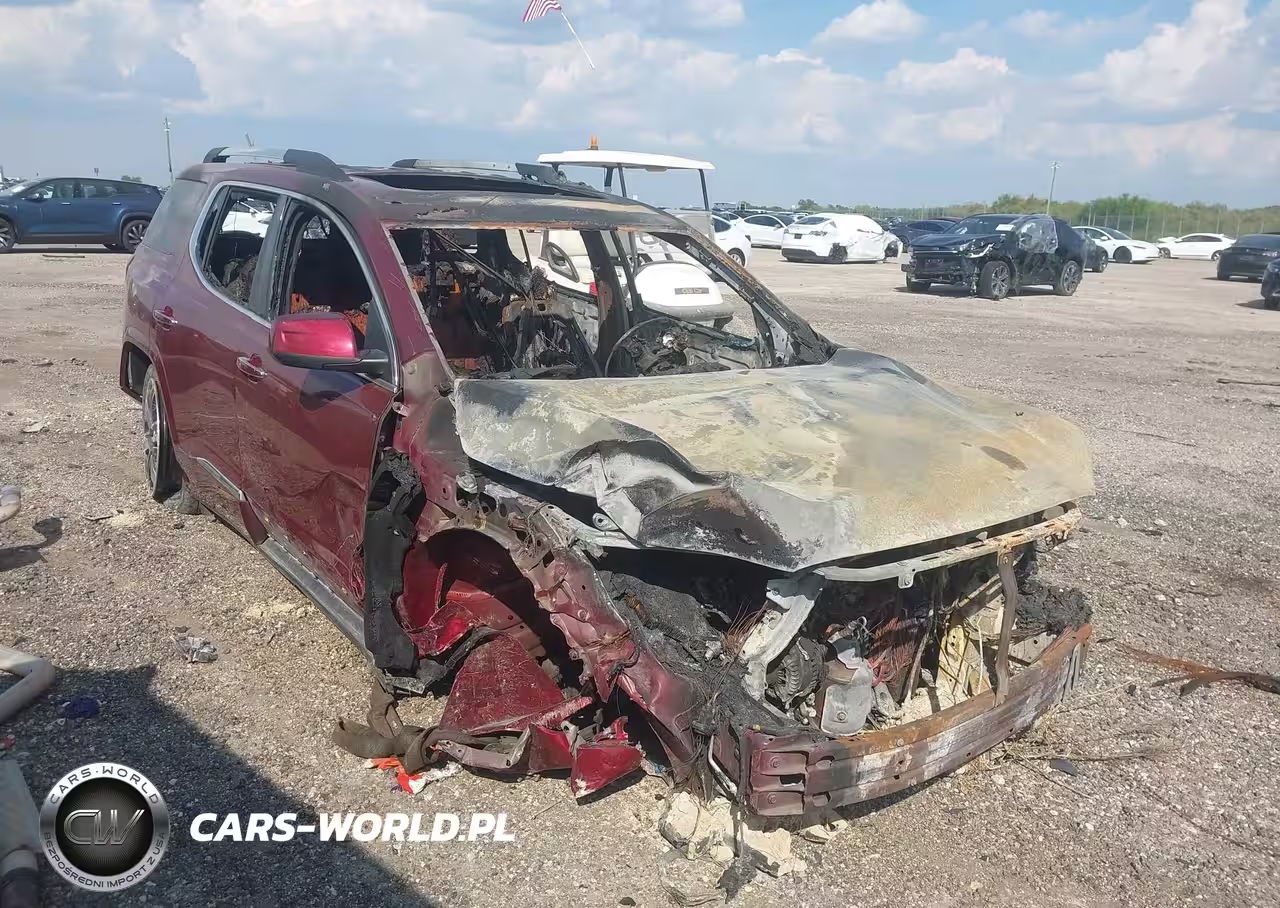 2017 GMC Acadia Denali