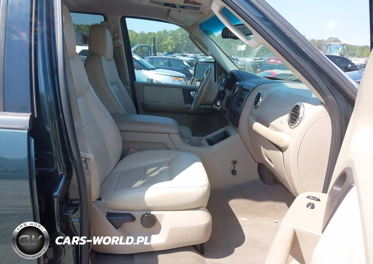 2003 Ford Expedition Xlt VIN:1FMPU15L33LA87015 - 5