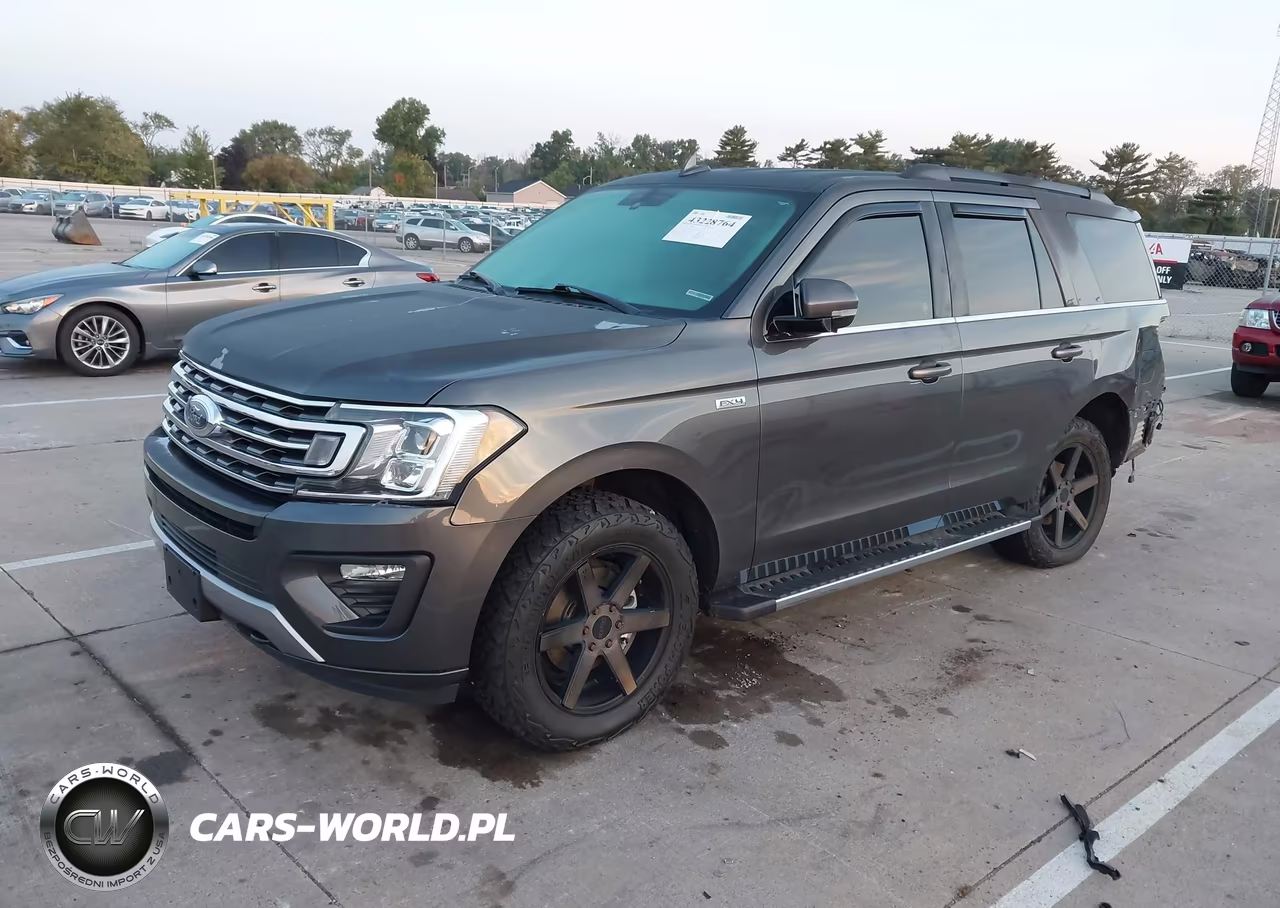 2018 Ford Expedition Xlt VIN:1FMJU1JTXJEA55546 - 2