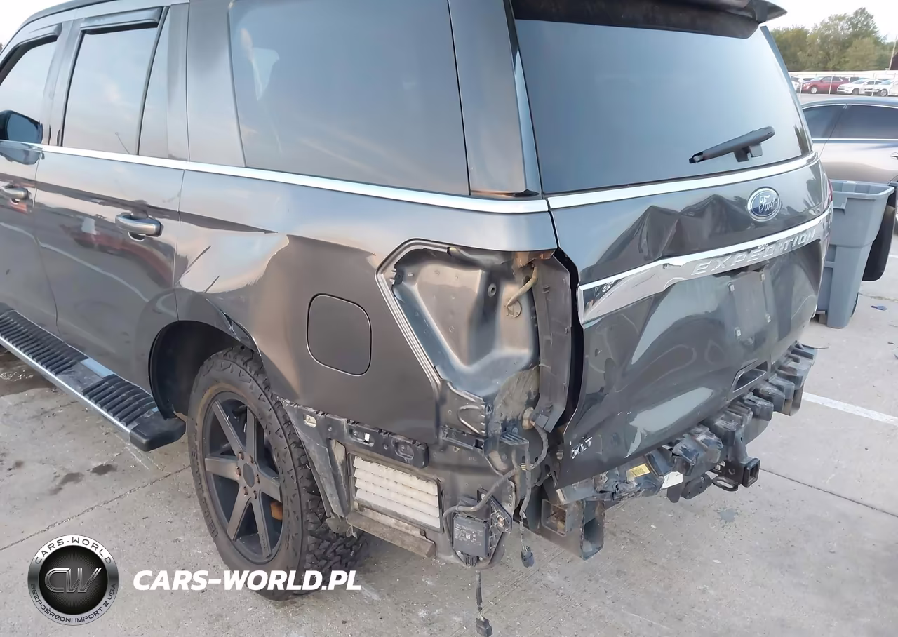 2018 Ford Expedition Xlt VIN:1FMJU1JTXJEA55546 - 6