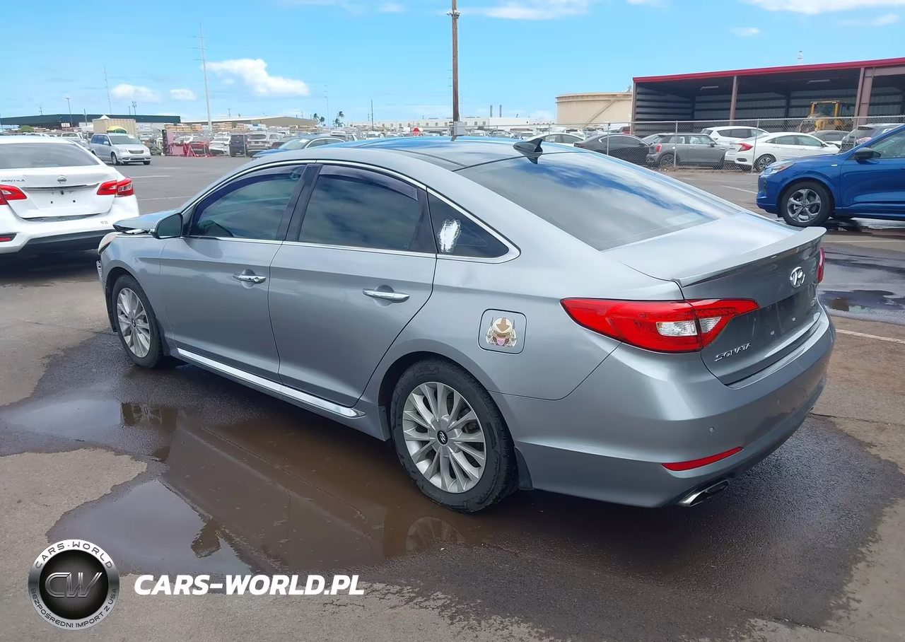 2015 Hyundai Sonata Limited VIN:5NPE34AF6FH065549 - 3