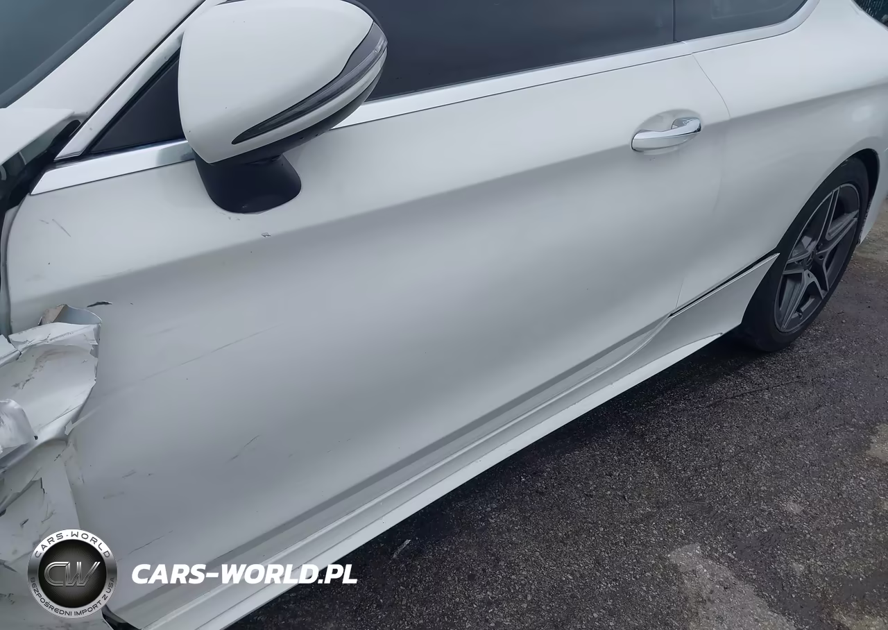 2019 Mercedes-Benz C 300 4Matic VIN:WDDWJ8EB0KF856033 - 17