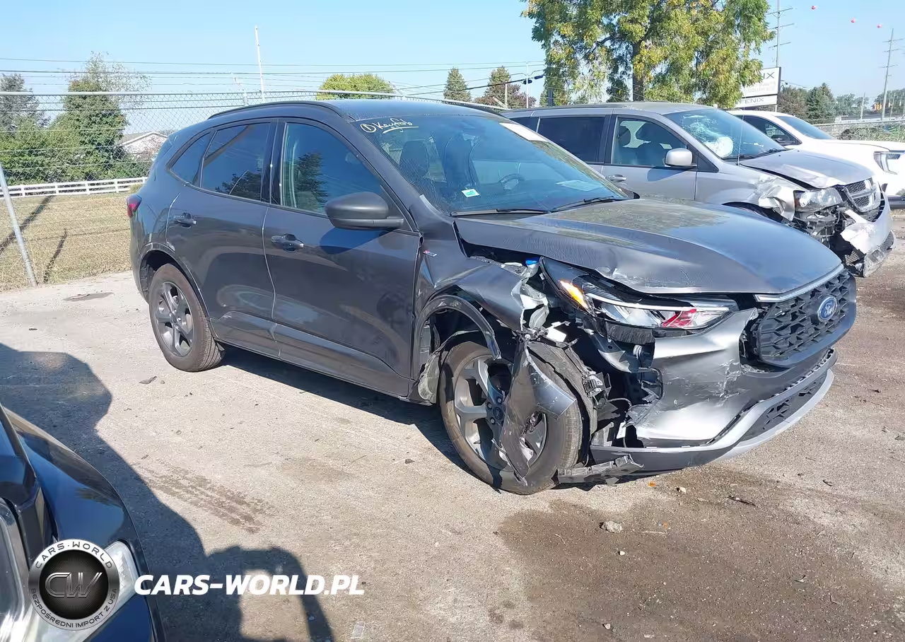 2024 Ford Escape St-Line