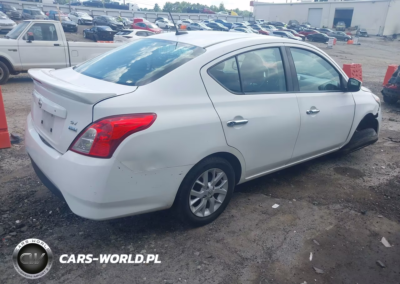 2018 Nissan Versa 1.6 Sv VIN:3N1CN7AP3JL864986 - 4