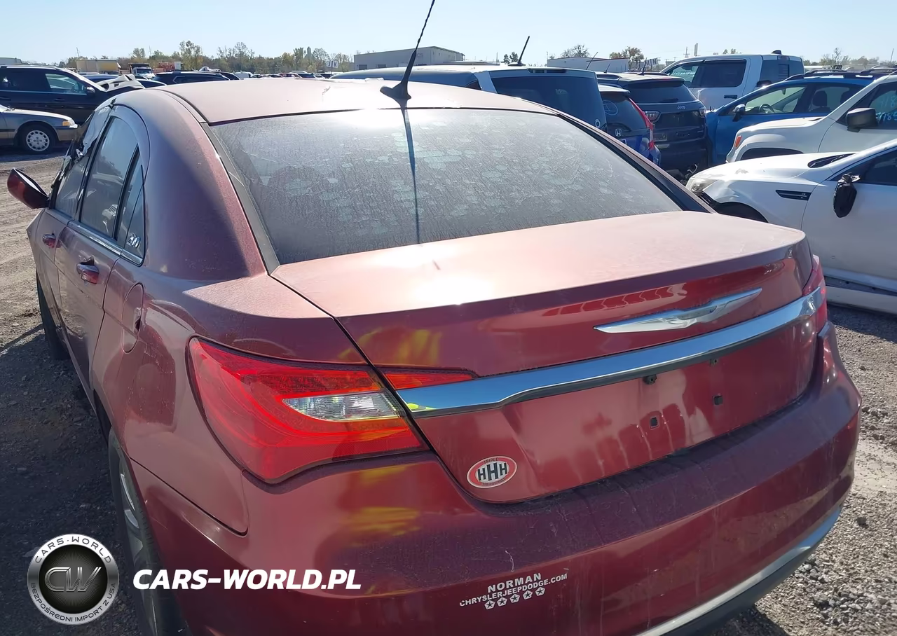 2011 Chrysler 200 Touring VIN:1C3BC1FB3BN514336 - 3