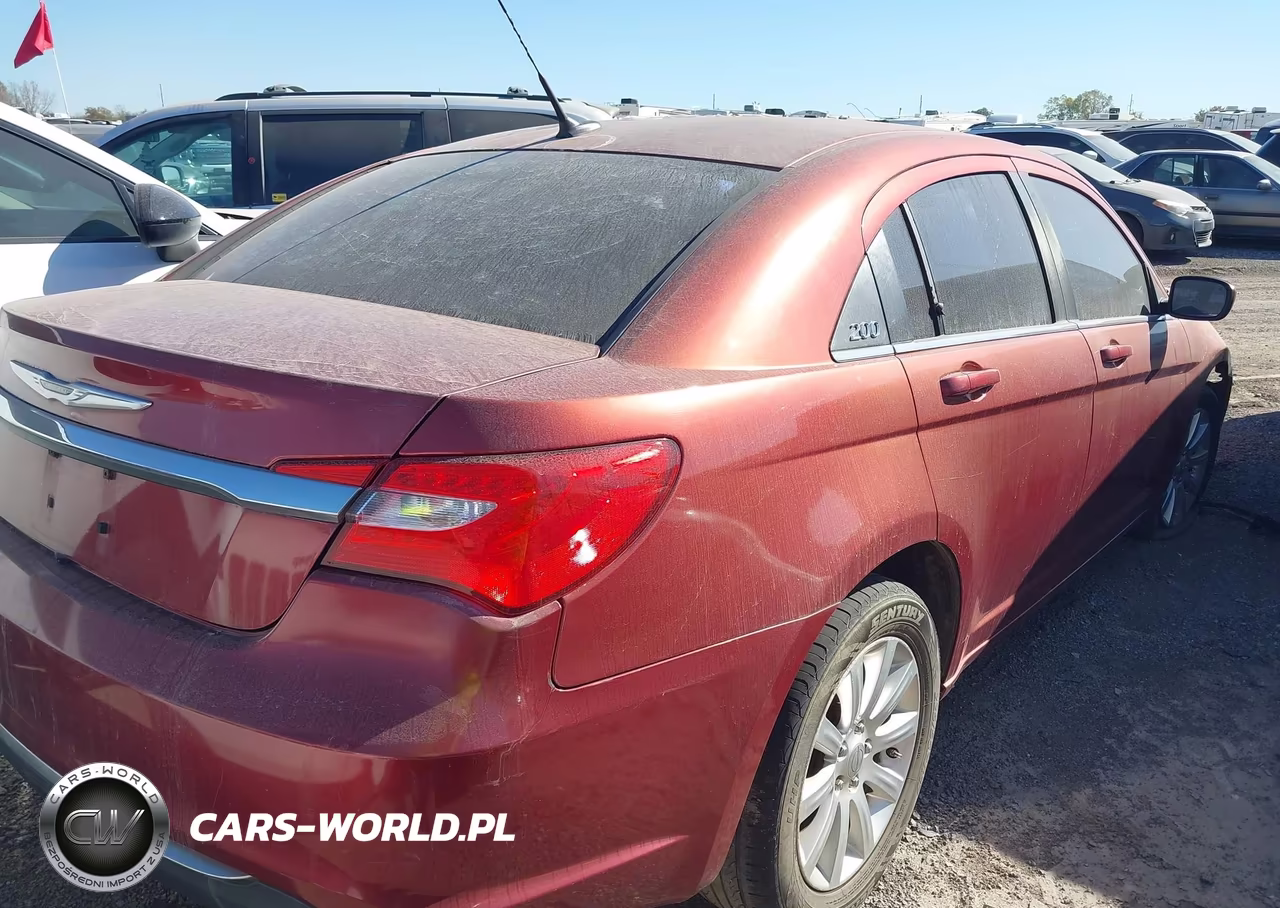 2011 Chrysler 200 Touring VIN:1C3BC1FB3BN514336 - 4