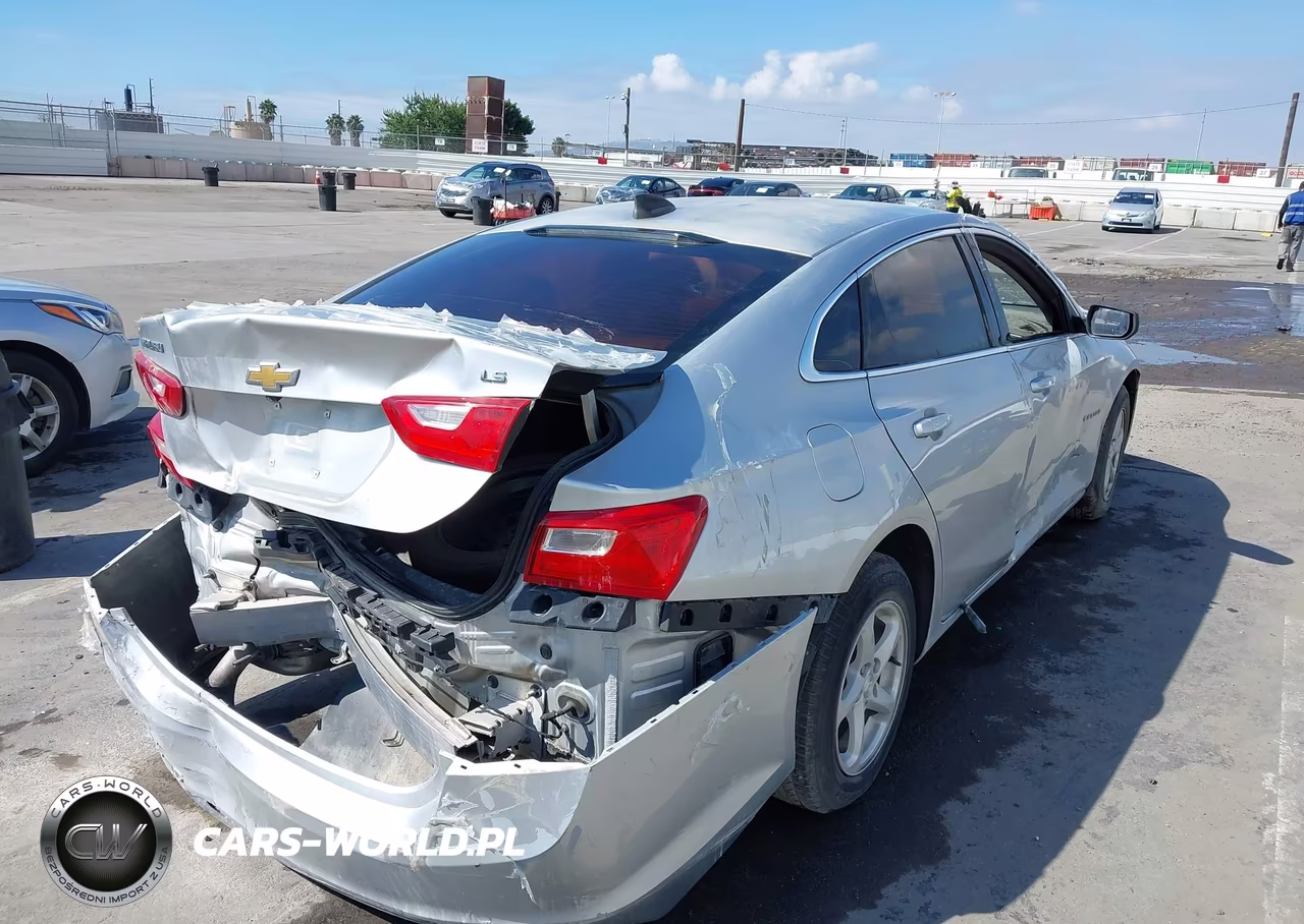 2016 Chevrolet Malibu Ls VIN:1G1ZB5ST3GF208282 - 4
