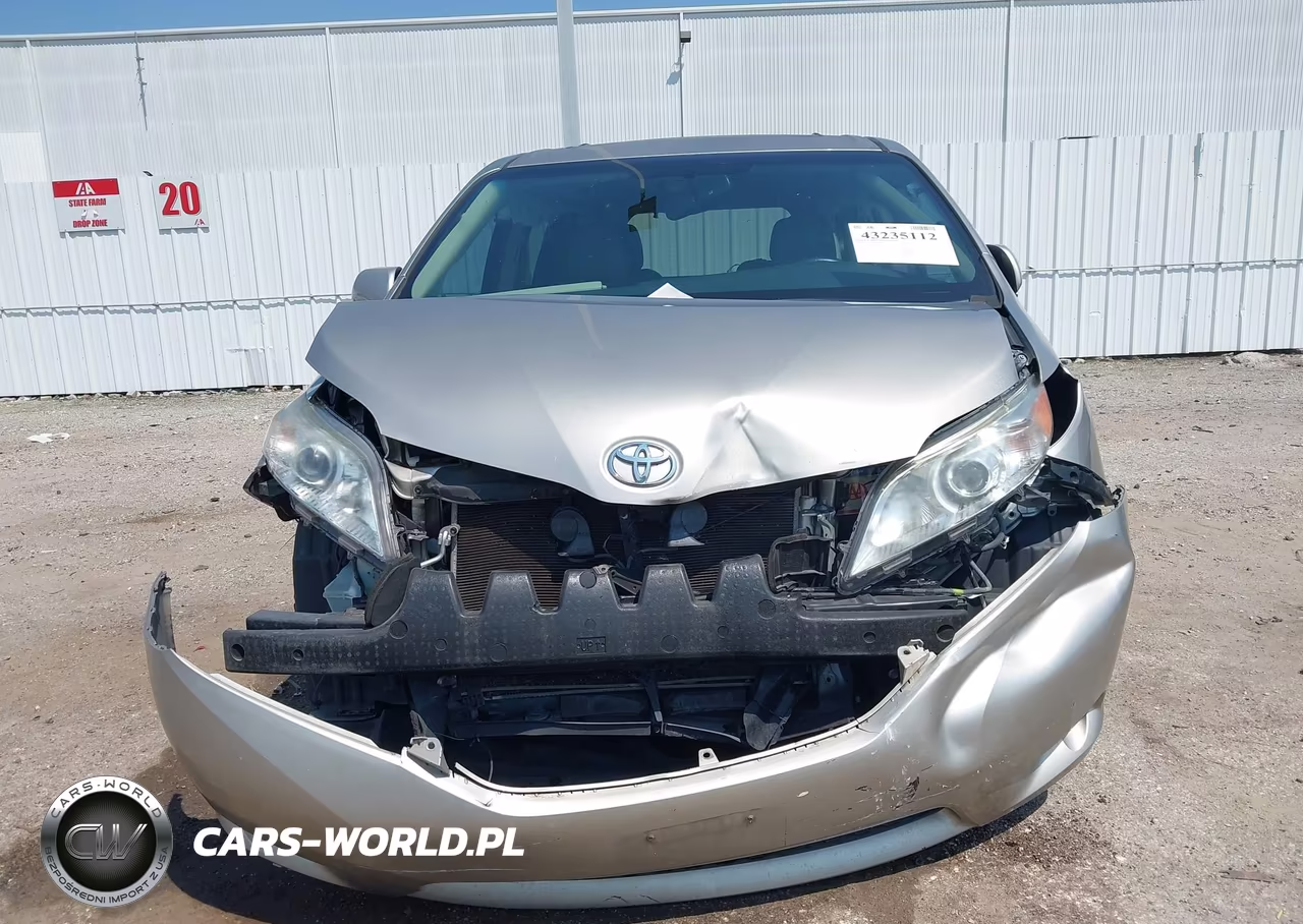 2017 Toyota Sienna Xle Premium 8 Passenger VIN:5TDYZ3DC7HS801435 - 12