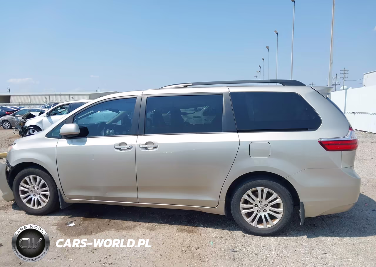 2017 Toyota Sienna Xle Premium 8 Passenger VIN:5TDYZ3DC7HS801435 - 14