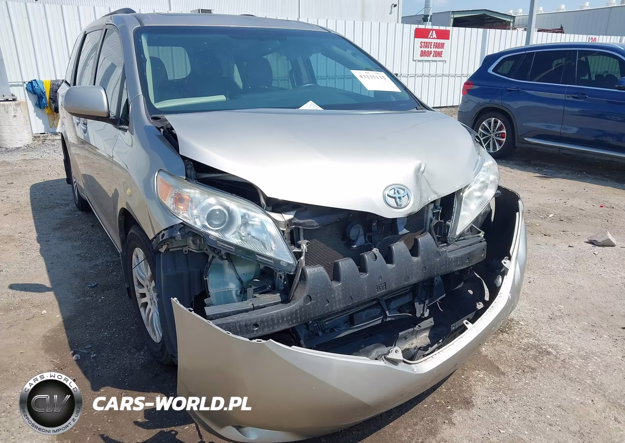 2017 Toyota Sienna Xle Premium 8 Passenger VIN:5TDYZ3DC7HS801435 - 6