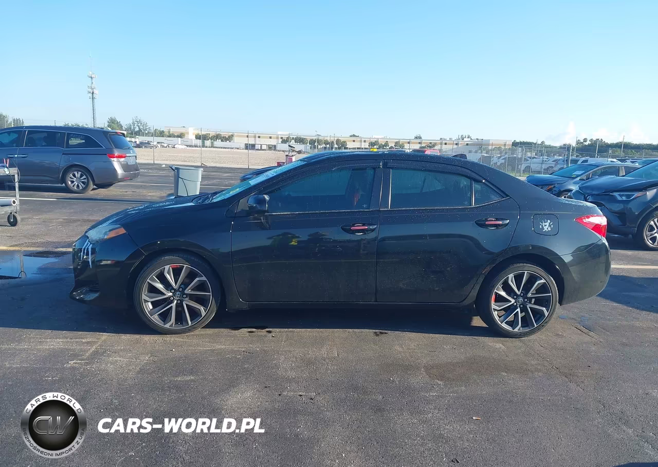 2017 Toyota Corolla L VIN:5YFBURHE3HP633725 - 14