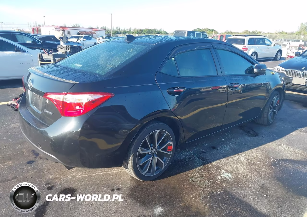 2017 Toyota Corolla L VIN:5YFBURHE3HP633725 - 4