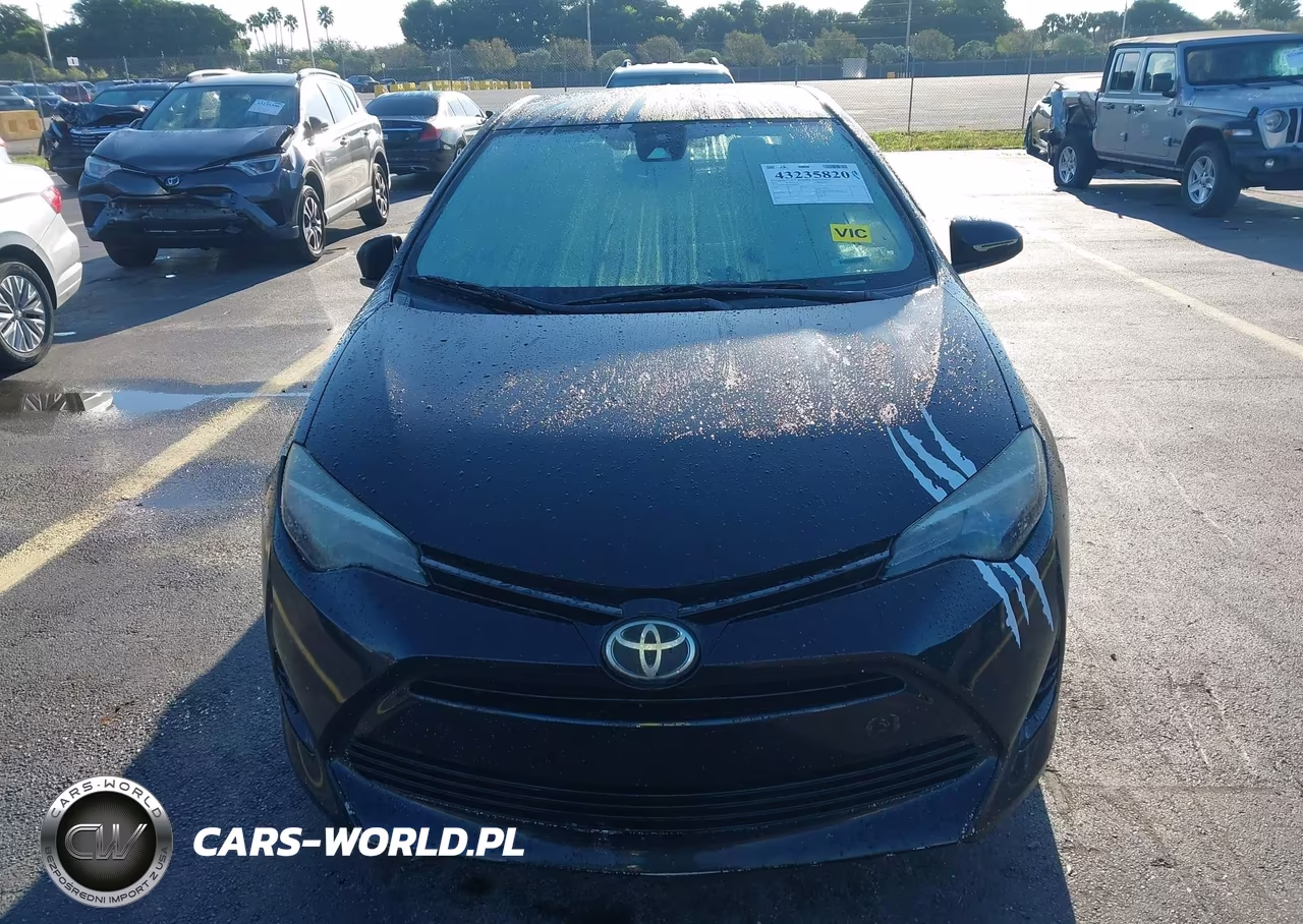 2017 Toyota Corolla L VIN:5YFBURHE3HP633725 - 6