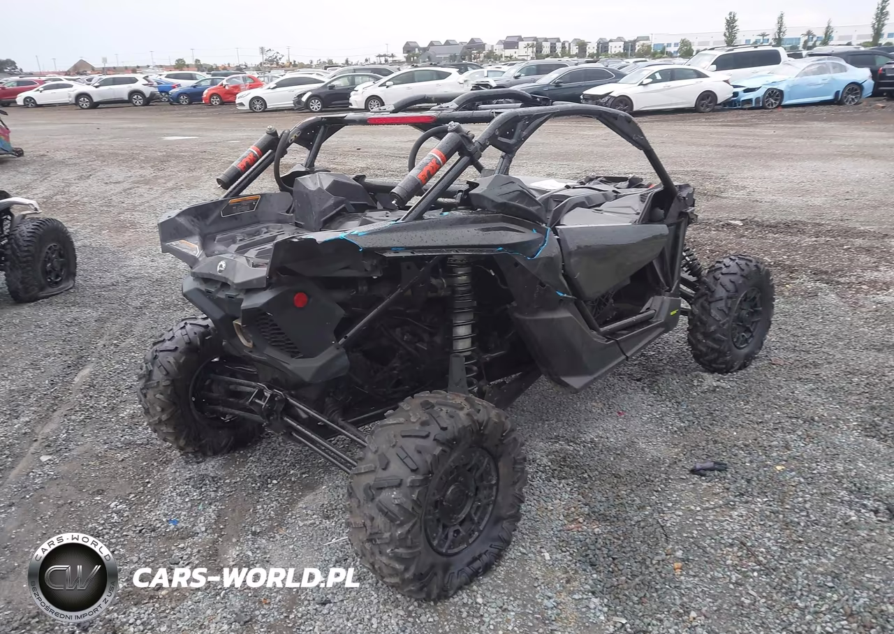 2020 Can-Am Maverick X3 X Rs Turbo Rr VIN:3JBVXAV22LK000888 - 4