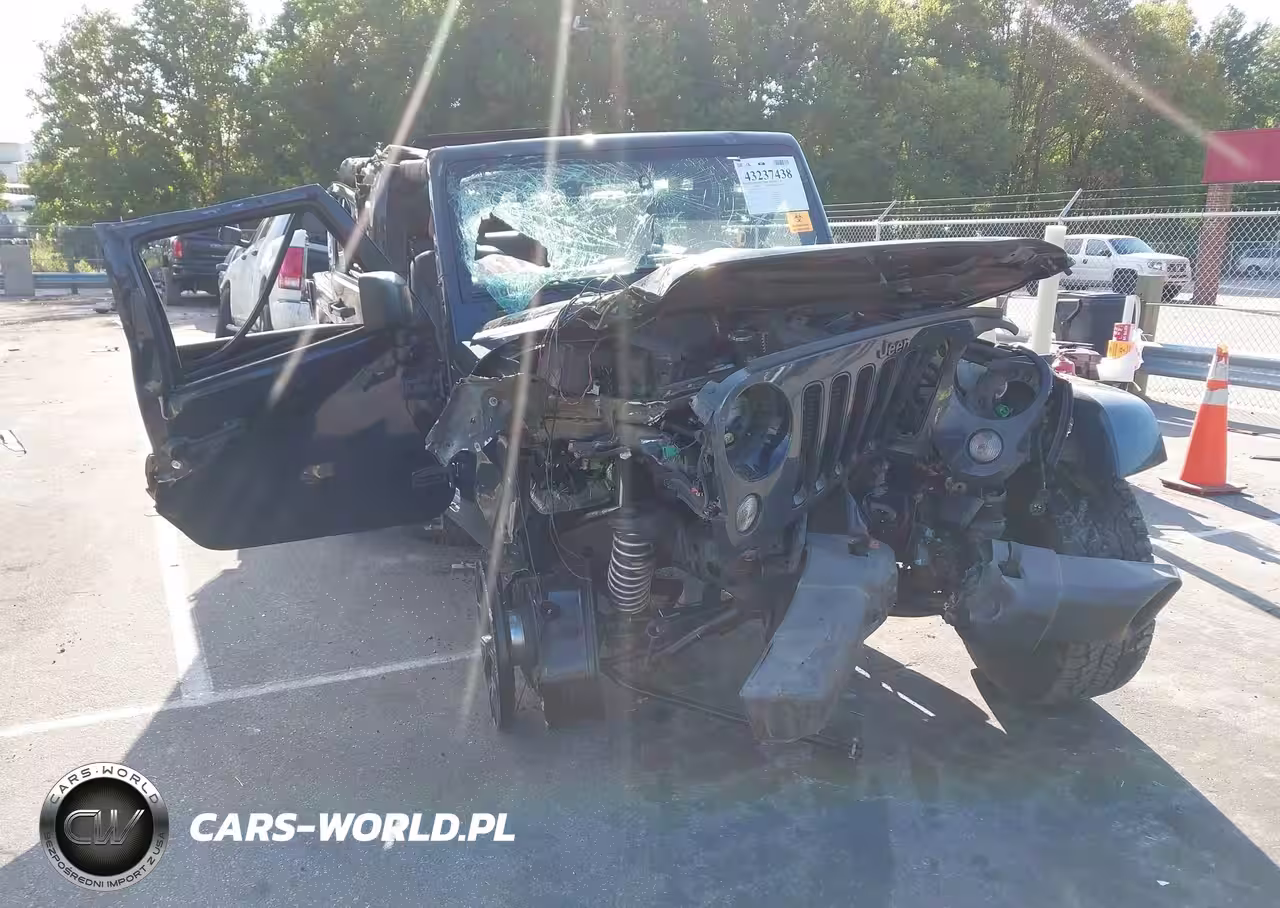 2017 Jeep Wrangler Unlimited Smoky Mountain 4X4