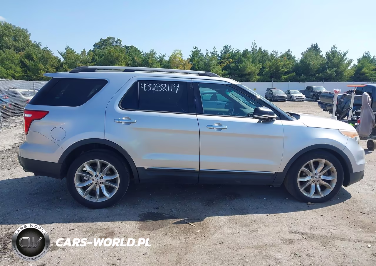 2012 Ford Explorer Xlt VIN:1FMHK7D83CGA53319 - 14