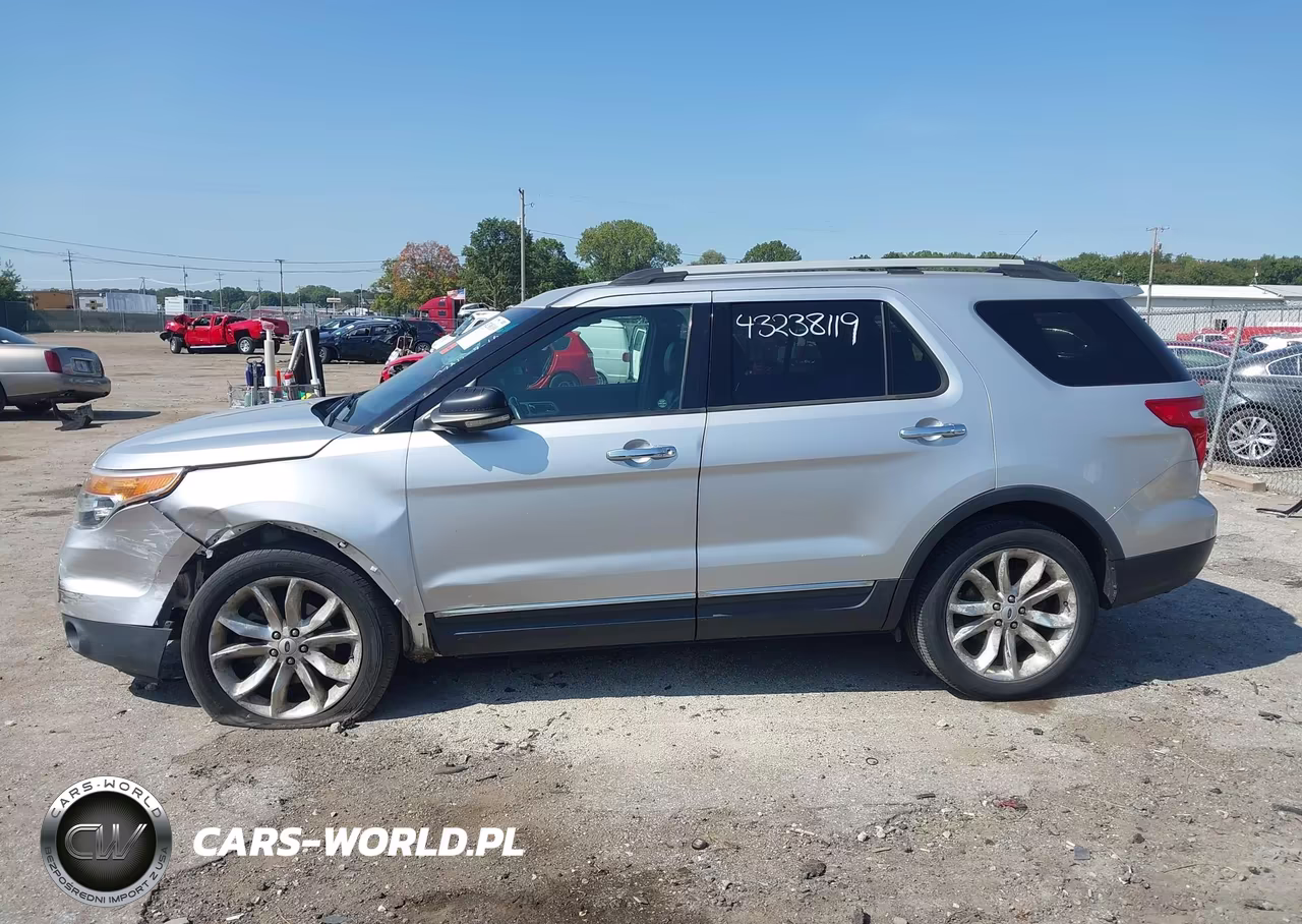 2012 Ford Explorer Xlt VIN:1FMHK7D83CGA53319 - 15